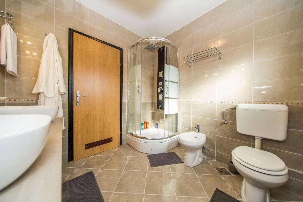 Houzzz21 Hotel Zágráb Kültér fotó