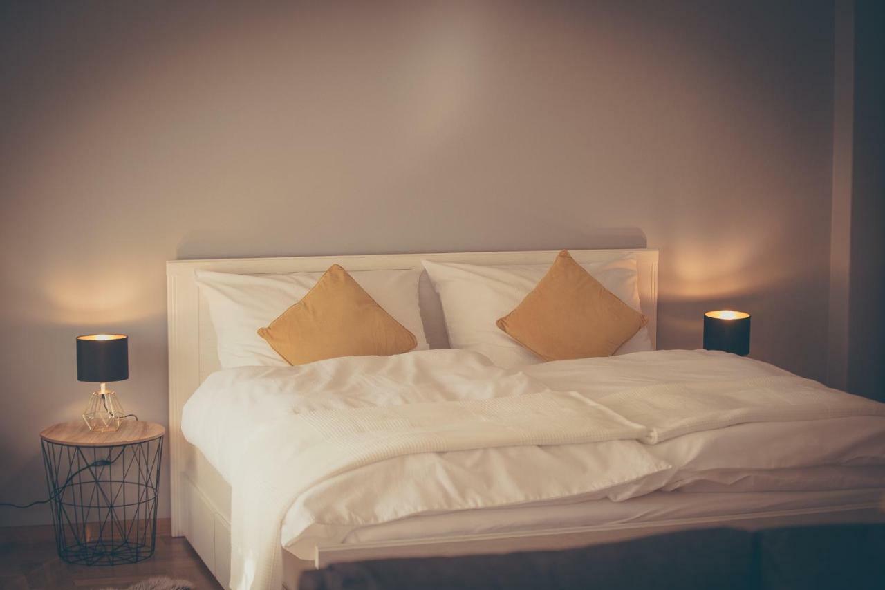 Houzzz21 Hotel Zágráb Kültér fotó