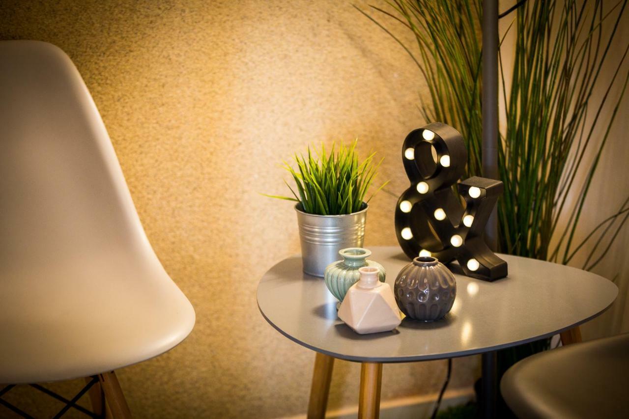 Houzzz21 Hotel Zágráb Kültér fotó